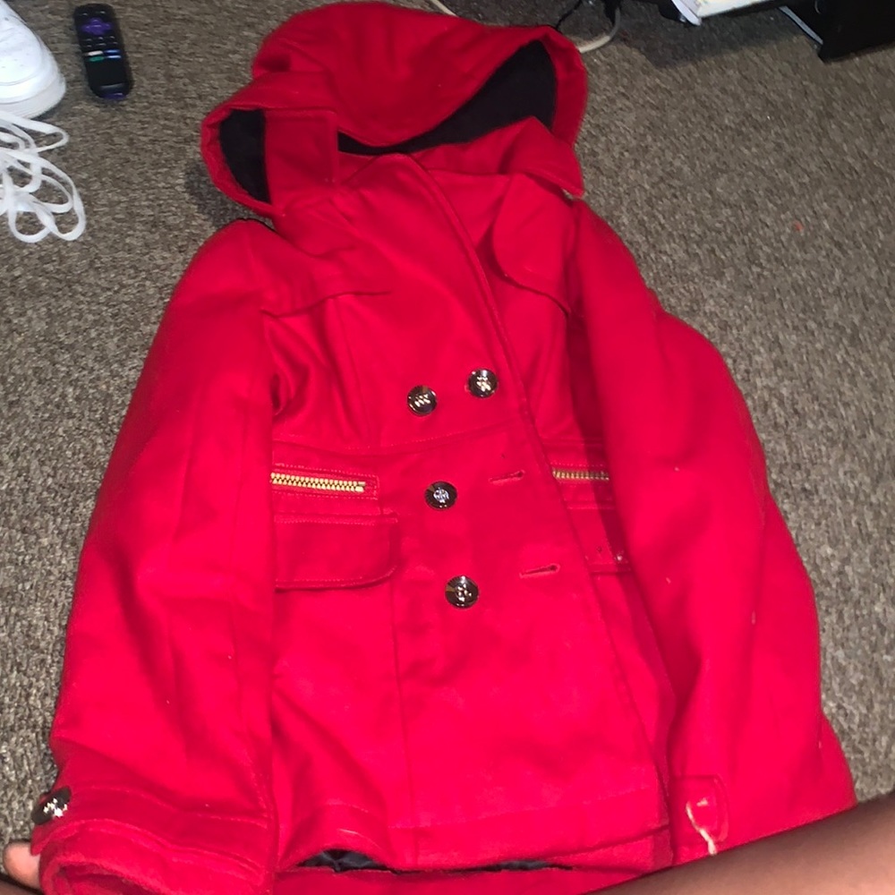 nice fall/winter coat .
